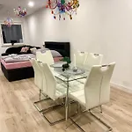 Goldstadt Grand Suite- Zentrum