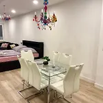 Goldstadt Grand Suite- Zentrum * Pforzheim