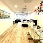 Goldstadt Grand Suite- Zentrum Pforzheim