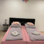 Goldstadt Grand Suite- Zentrum Appartement Pforzheim