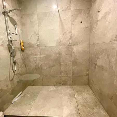 Neu Sweetroom Grosses Goldstadt *