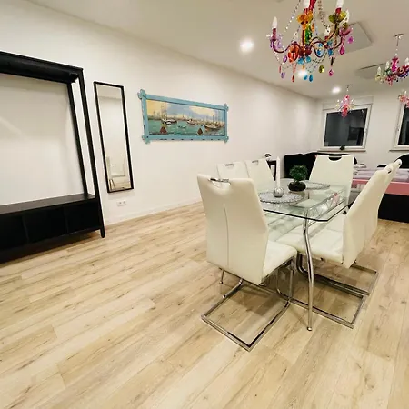 Goldstadt Grand Suite- Zentrum