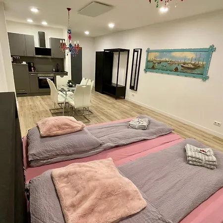 Апартаменты Neu Sweetroom Grosses Goldstadt *