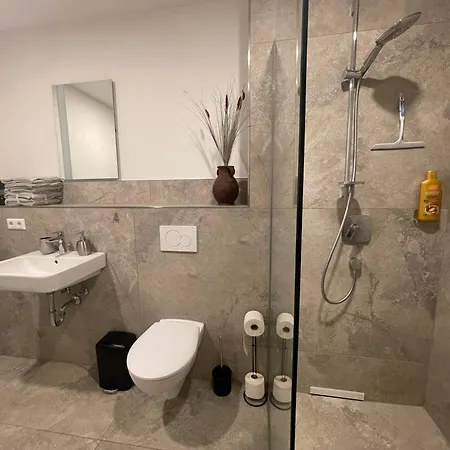 Goldstadt Grand Suite- Zentrum *