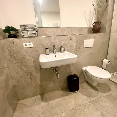 Goldstadt Grand Suite- Zentrum Appartamento Pforzheim