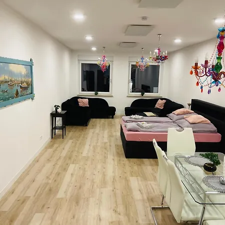 Апартаменты Neu Sweetroom Grosses Goldstadt *