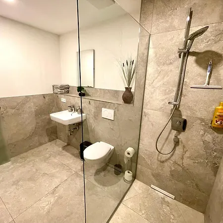 Appartamento Goldstadt Grand Suite- Zentrum *