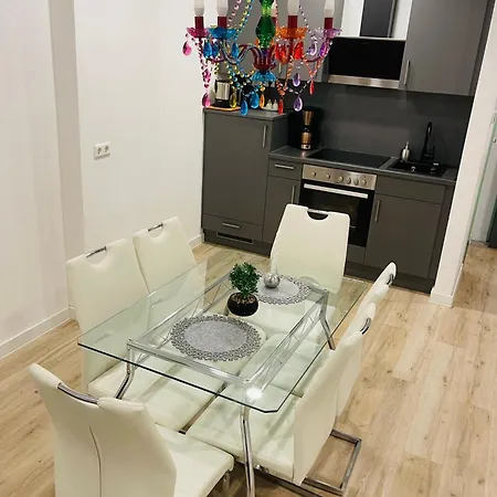 Goldstadt Grand Suite- Zentrum Pforzheim