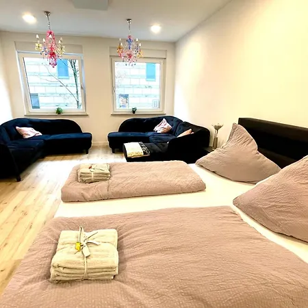 Neu Sweetroom Grosses Goldstadt 公寓 普福尔茨海姆