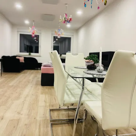 Goldstadt Grand Suite- Zentrum * Pforzheim