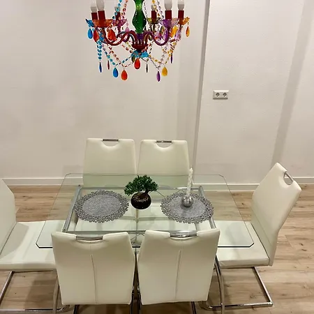 Goldstadt Grand Suite- Zentrum *