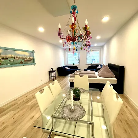 Goldstadt Grand Suite- Zentrum * Pforzheim